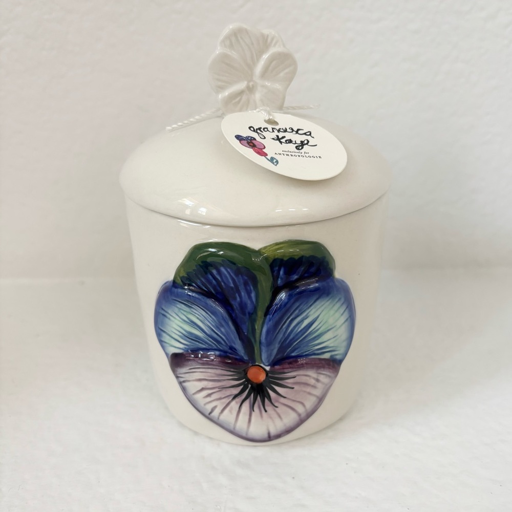 Anthropologie | Francesca Kaye Candle Honeysuckle Fields Floral